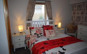 Dunroamin Self-Catering Apartment